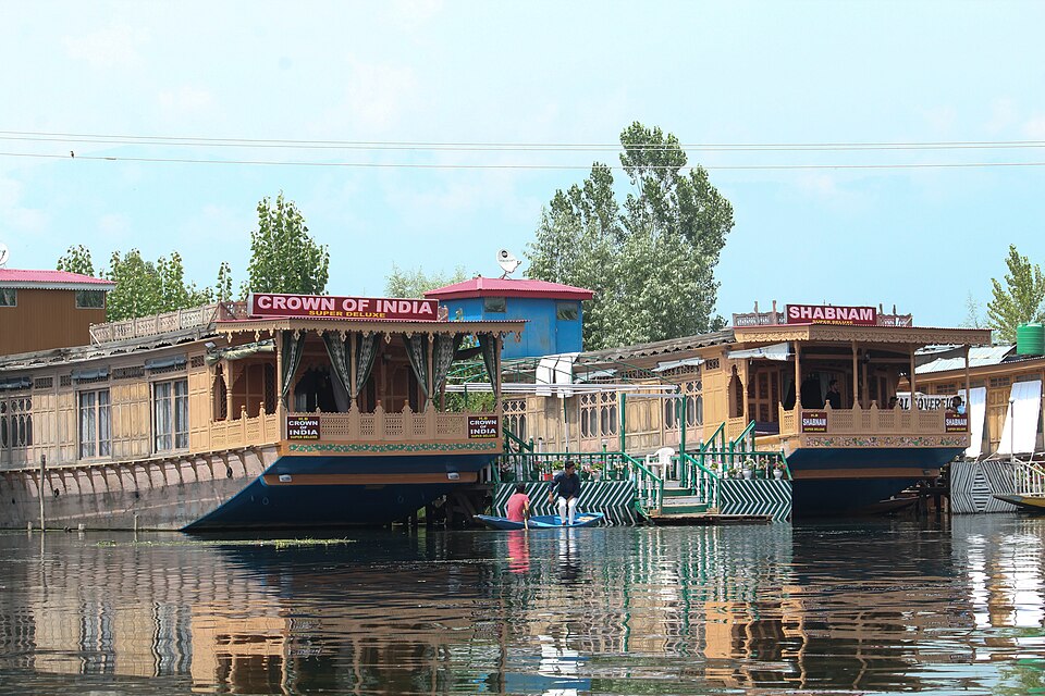 Kashmir — Heaven on Earth route image